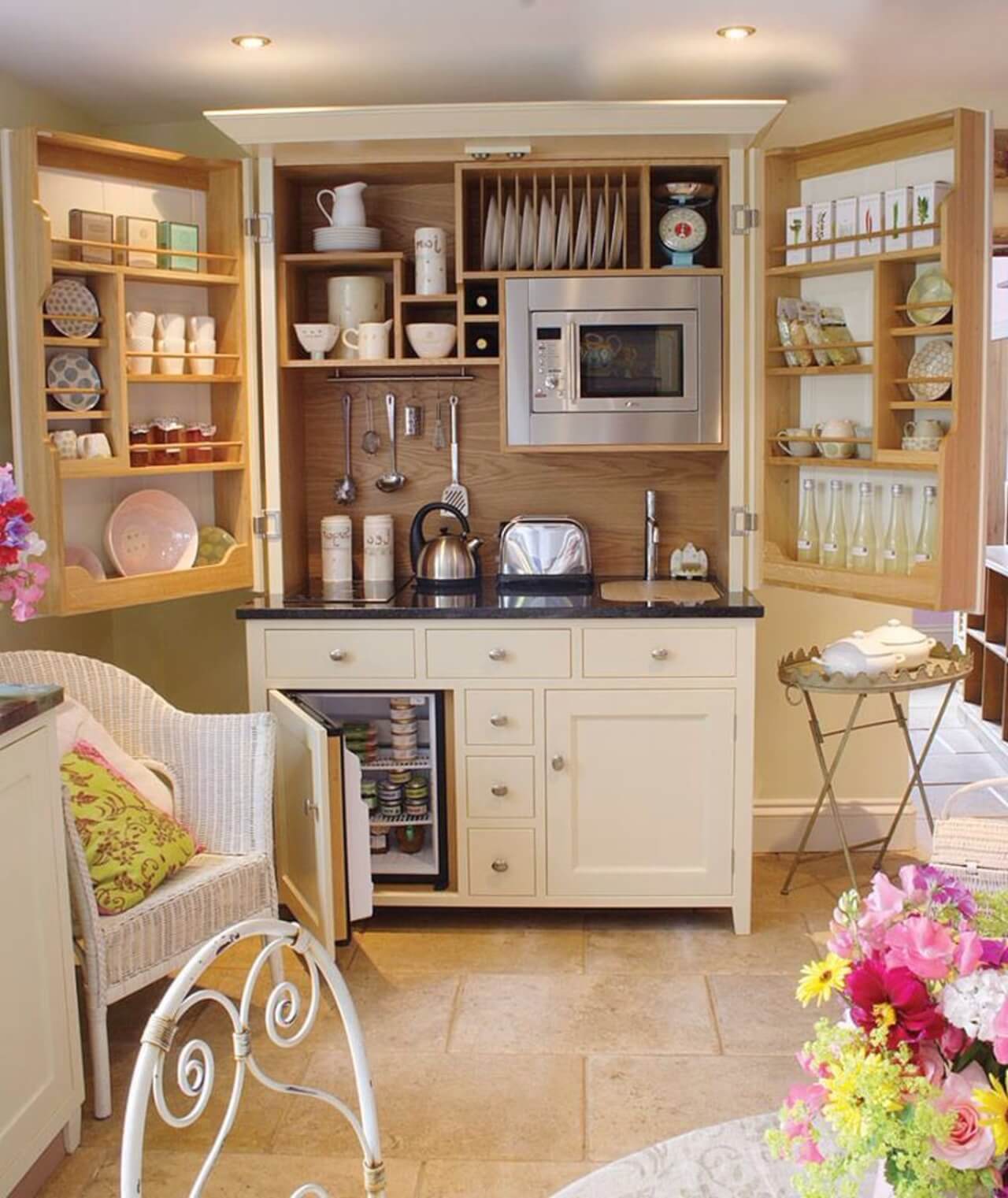 Images Of Very Small Kitchen Designs - Small Kitchen Design Ideas