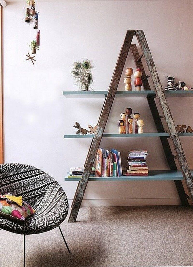 Ladder as bookshelves 