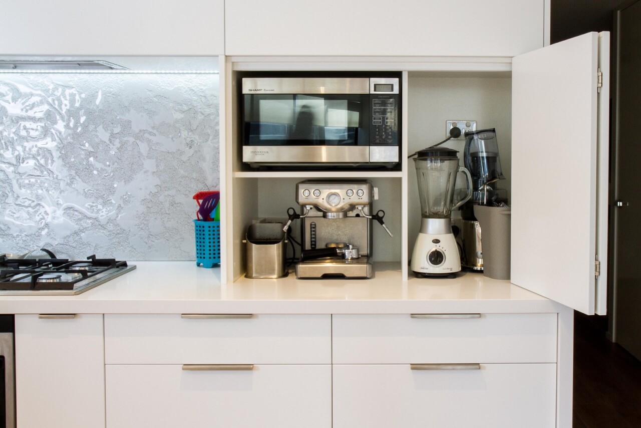 https://interiordesignparadise.com/wp-content/uploads/2016/11/Best-Small-Kitchen-Appliance-Storage-Ideas.jpg