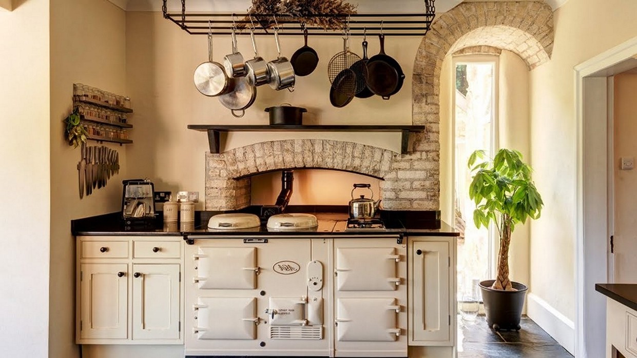 Eight great  ideas  for a small kitchen  Interior Design  