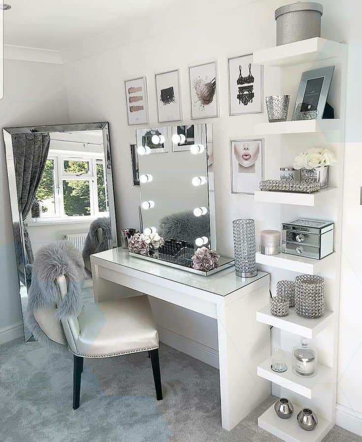 Makeup table